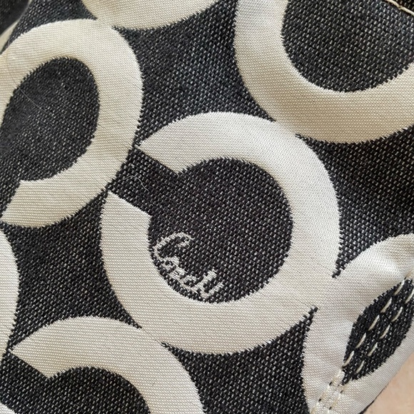 coach monogram tote bag in black and white - Picture 5 of 7